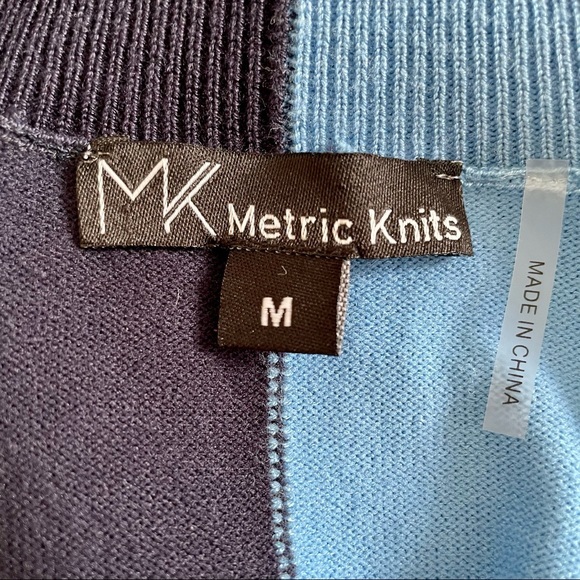 Metric Knits Two Tone Blue V-Neck Sweater - Picture 9 of 10